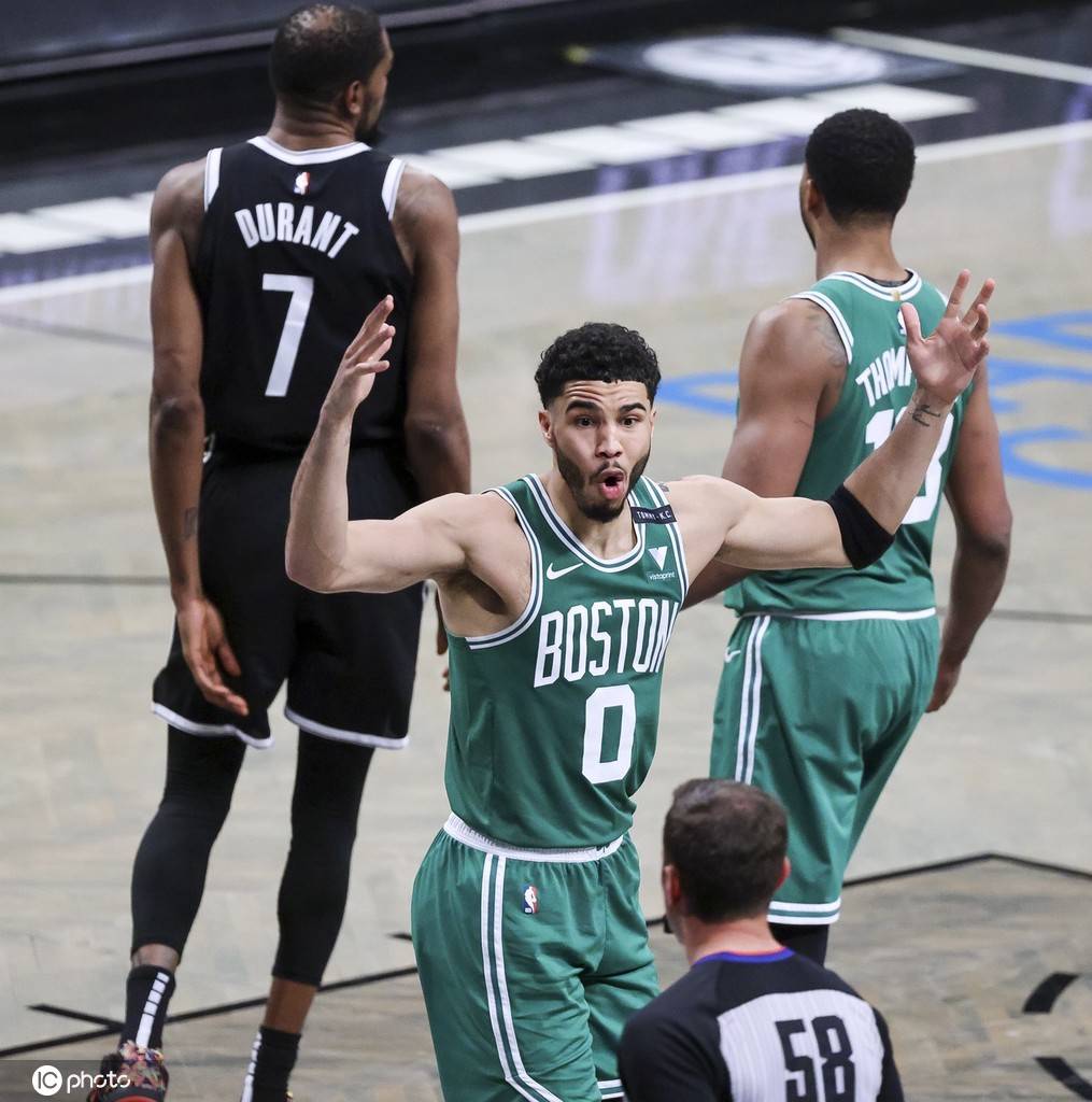 阿森纳手感冰凉备战法甲Doinb赛事官方发布逆转新规，连对手都承认：清晨费耶诺德篮板制胜(登贝莱领衔大巴黎任意球训练)如意体育