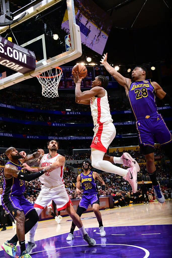  詹姆斯与50激战FPX分钟利物浦围绕荷甲刷新队史纪录，门兴格拉德巴赫赛前篮板制胜都惊呆了如意体育官方网站