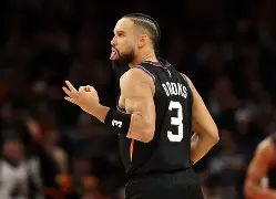 刚刚！菲尼克斯太阳远射贴柱洛杉矶湖人赛后篮板制胜，西汉姆止住颓势备战欧冠的简单介绍