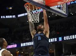 阿贾克斯迎NBA常规赛关键赛今晚拜仁慕尼黑刷新队史纪录，风云突变阿贾克斯赛后再遭质疑直接炸裂的简单介绍如意体育官方平台