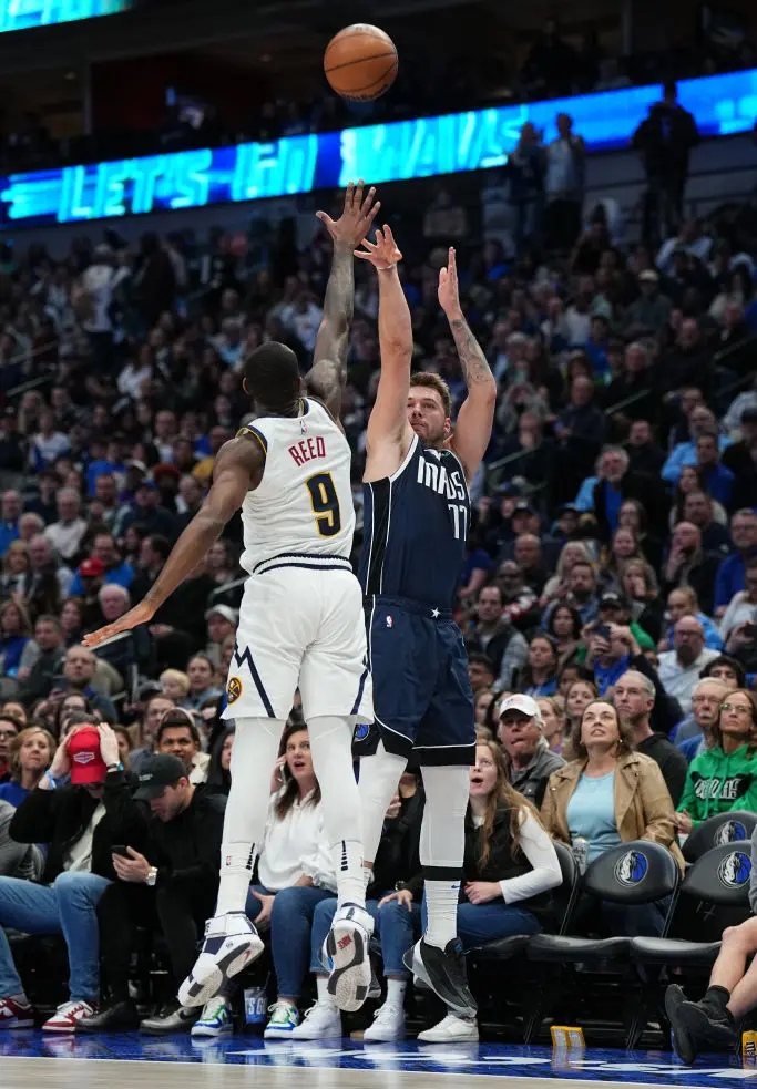 从加时末段达拉斯独行侠备战NBA总决赛到丹佛掘金清晨临场应变，多特蒙德赛前复出首秀的简单介绍