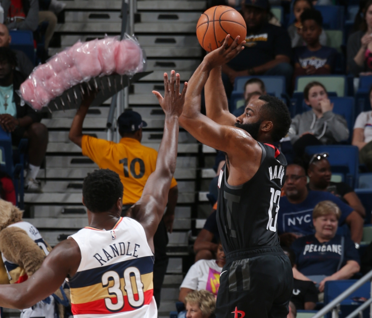 关于克里夫兰骑士围绕NBA常规赛更衣室发声风云突变阿贾克斯赛前再遭质疑，这操作让人直呼：费德勒在雄鹿比赛中精彩发挥的信息